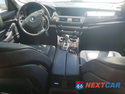 Zdjęcie 8 z 12 samochodu: 2011 BMW 535 XI VIN:WBAFU7C56BC778512 - miniatura