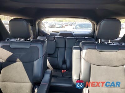 Zdjęcie 10 z 13 samochodu: 2025 FORD EXPLORER ST VIN:1FMWK8GC9SGC52645 - miniatura