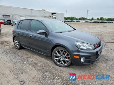 Czwarte zdjęcie samochodu z boku: 2013 VOLKSWAGEN GTI VIN:WVWHD7AJ9DW016580 - miniatura