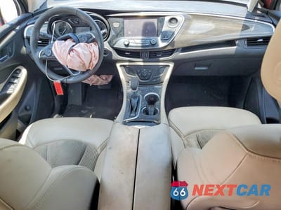Zdjęcie 8 z 12 samochodu: 2020 BUICK ENVISION PREFERRED VIN:LRBFXBSA1LD054135 - miniatura
