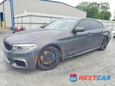 2018 BMW M550XI WBAJB9C51JB286017 - główne zdjęcie licytacji z USA - miniatura