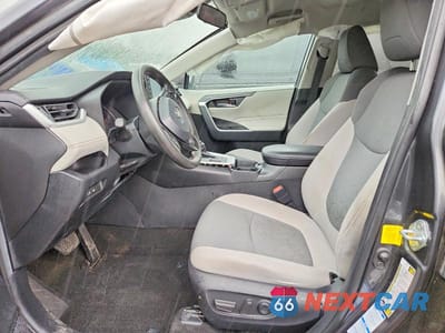 Zdjęcie 7 z 13 samochodu: 2021 TOYOTA RAV4 XLE VIN:2T3P1RFV2MC238146 - miniatura