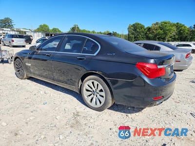 Drugie zdjęcie samochodu z przodu: 2011 BMW 750 I VIN:WBAKX6C56BC197110 - miniatura