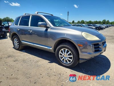 Czwarte zdjęcie samochodu z boku: 2008 PORSCHE CAYENNE VIN:WP1AA29P18LA25804 - miniatura