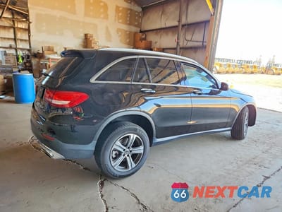 Trzecie zdjęcie samochodu z tyłu: 2018 MERCEDES-BENZ GLC 300 VIN:WDC0G4JB0JV038183 - miniatura