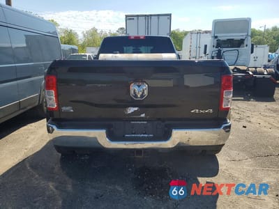 Zdjęcie 6 z 13 samochodu: 2022 RAM 3500 TRADESMAN VIN:3C63RRGL5NG159551 - miniatura