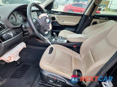 Zdjęcie 7 z 12 samochodu: 2017 BMW X3 SDRIVE28I VIN:5UXWZ7C30H0X41614 - miniatura