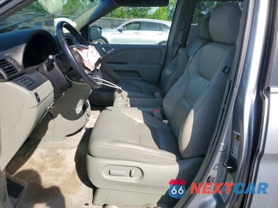 Zdjęcie 7 z 14 samochodu: 2006 HONDA ODYSSEY EXL VIN:5FNRL38756B103555 - miniatura
