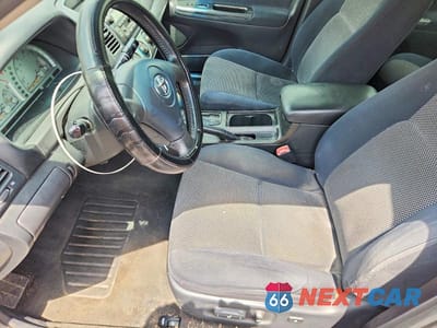 Zdjęcie 7 z 12 samochodu: 2004 TOYOTA CAMRY SE VIN:4T1BA32K34U015057 - miniatura