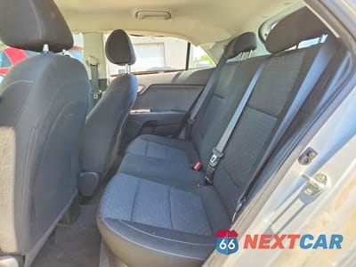 Zdjęcie 10 z 12 samochodu: 2020 KIA RIO 5-DOOR S VIN:3KPA25AD2LE351873 - miniatura