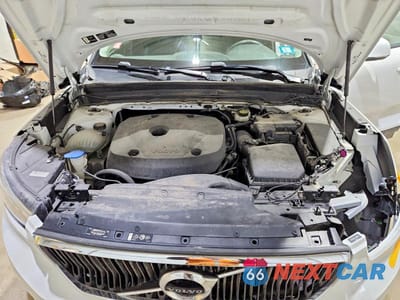 Zdjęcie 12 z 14 samochodu: 2020 VOLVO XC40 T5 MOMENTUM VIN:YV4162UK1L2288336 - miniatura