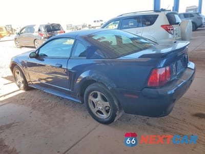Drugie zdjęcie samochodu z przodu: 2003 FORD MUSTANG VIN:1FAFP40463F424886 - miniatura