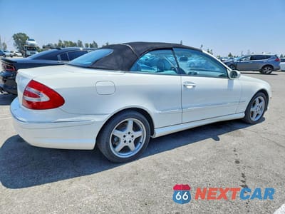 Trzecie zdjęcie samochodu z tyłu: 2004 MERCEDES-BENZ CLK 500 VIN:WDBTK75G34T031848 - miniatura