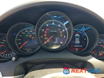 Zdjęcie 9 z 12 samochodu: 2016 PORSCHE CAYENNE VIN:WP1AA2A21GLA06426 - miniatura