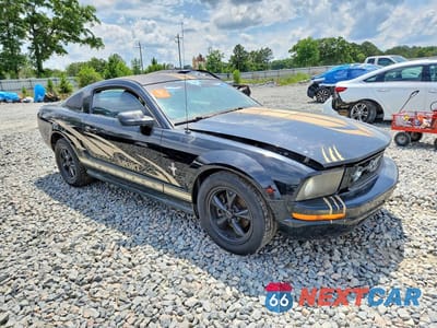 Czwarte zdjęcie samochodu z boku: 2007 FORD MUSTANG VIN:1ZVFT80N775203750 - miniatura