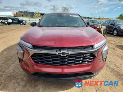 Piąte zdjęcie samochodu w środku: 2025 CHEVROLET TRAX 1RS VIN:KL77LGEP5SC294840 - miniatura