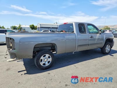 Trzecie zdjęcie samochodu z tyłu: 2008 CHEVROLET SILVERADO C1500 VIN:1GCEC19J38E130853 - miniatura