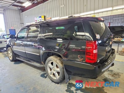 Drugie zdjęcie samochodu z przodu: 2012 CHEVROLET SUBURBAN K1500 LTZ VIN:1GNSKKE78CR140342 - miniatura