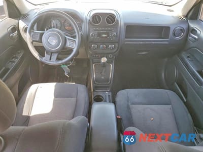 Zdjęcie 8 z 13 samochodu: 2015 JEEP PATRIOT LATITUDE VIN:1C4NJRFB6FD194373 - miniatura