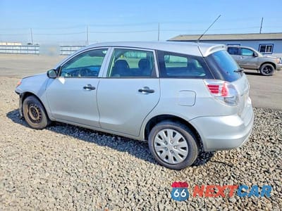 Drugie zdjęcie samochodu z przodu: 2005 TOYOTA MATRIX BASE VIN:2T1LR32E45C385881 - miniatura