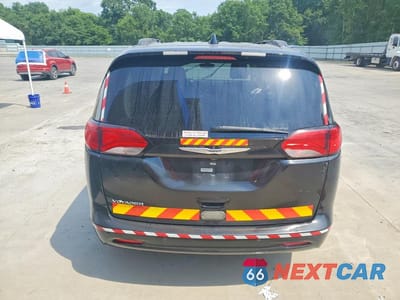 Zdjęcie 6 z 13 samochodu: 2020 CHRYSLER VOYAGER LXI VIN:2C4RC1DG5LR283274 - miniatura