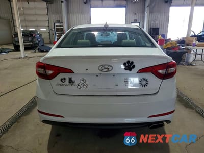 Zdjęcie 6 z 12 samochodu: 2016 HYUNDAI SONATA SE VIN:5NPE24AF7GH294486 - miniatura