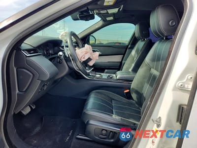 Zdjęcie 7 z 14 samochodu: 2020 LAND ROVER RANGE ROVER VELAR R-DYNAMIC S VIN:SALYK2EX6LA273434 - miniatura