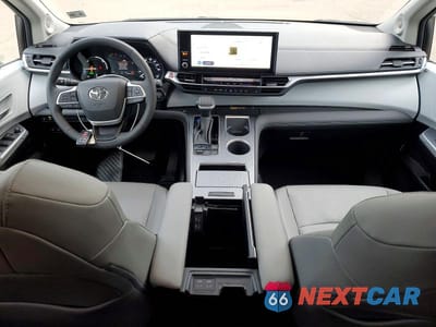 Zdjęcie 8 z 14 samochodu: 2025 TOYOTA SIENNA XLE 7-PASSENGER VIN:5TDJSKFC5SS190194 - miniatura