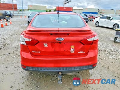 Zdjęcie 6 z 12 samochodu: 2014 FORD FOCUS SE VIN:1FADP3F20EL275564 - miniatura