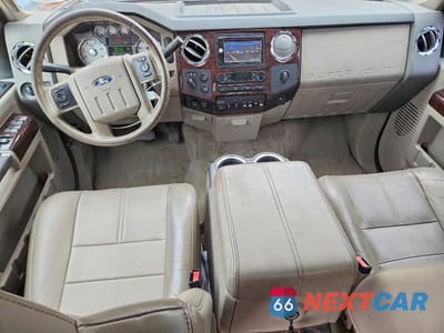 Zdjęcie 8 z 12 samochodu: 2008 FORD F350 SUPER DUTY VIN:1FTWW33R68EB60788 - miniatura