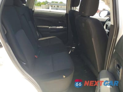 Zdjęcie 11 z 13 samochodu: 2019 MITSUBISHI OUTLANDER SPORT ES VIN:JA4AP3AUXKU034472 - miniatura