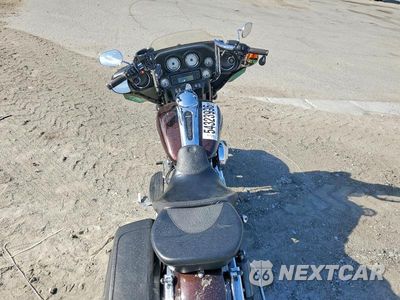 Zdjęcie 6 z 10 samochodu: 2011 HARLEY DAVIDSON FLHX VIN:1HD1KBM19BB649153 - miniatura