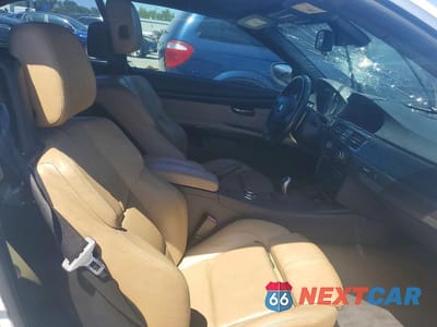 Zdjęcie 10 z 12 samochodu: 2011 BMW M3 VIN:WBSDX9C56BE585254 - miniatura