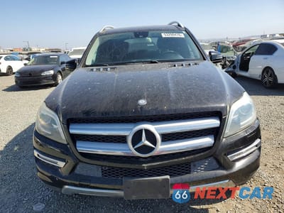 Piąte zdjęcie samochodu w środku: 2013 MERCEDES-BENZ GL 450 4MATIC VIN:4JGDF7CE1DA254537 - miniatura