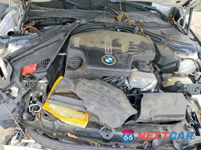Zdjęcie 11 z 12 samochodu: 2018 BMW 320 I VIN:WBA8E1G50JNU89335 - miniatura