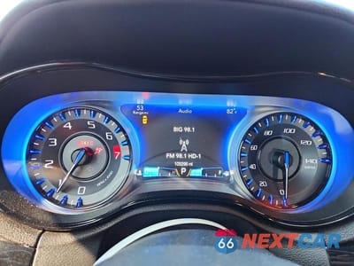 Zdjęcie 9 z 12 samochodu: 2018 CHRYSLER 300 S VIN:2C3CCAGG6JH296575 - miniatura