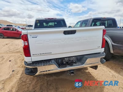 Zdjęcie 6 z 12 samochodu: 2023 CHEVROLET SILVERADO K3500 LT VIN:1GC4YTEY4PF251721 - miniatura