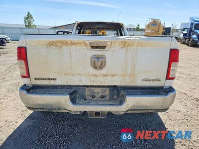 Zdjęcie 6 z 13 samochodu: 2019 RAM 3500 BIG HORN VIN:3C63RRHLXKG533050 - miniatura