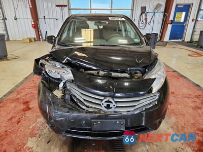 Piąte zdjęcie samochodu w środku: 2016 NISSAN VERSA NOTE S PLUS VIN:3N1CE2CP7GL389707 - miniatura