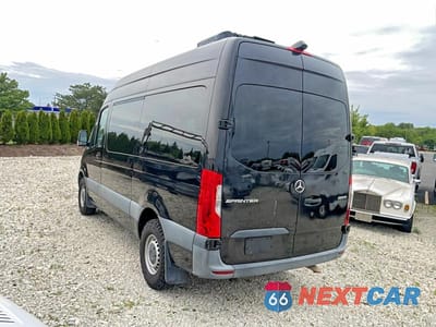 Trzecie zdjęcie samochodu z tyłu: 2019 MERCEDES-BENZ SPRINTER 2500 VIN:WDZPF0CD5KP160624 - miniatura