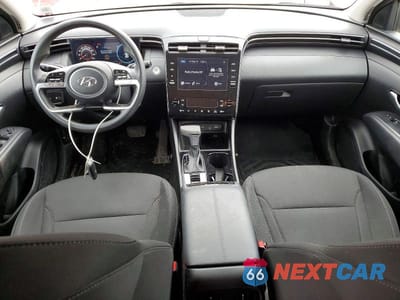 Zdjęcie 8 z 13 samochodu: 2024 HYUNDAI TUCSON SEL VIN:5NMJBCDE2RH428803 - miniatura