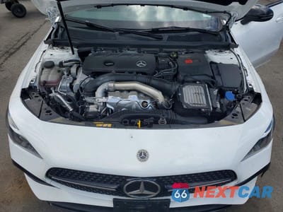 Zdjęcie 11 z 12 samochodu: 2025 MERCEDES-BENZ CLA 250 4MATIC VIN:W1K5J4HB6SN510686 - miniatura