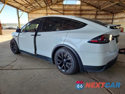 Drugie zdjęcie samochodu z przodu: 2024 TESLA MODEL X VIN:7SAXCAE56RF435431 - miniatura