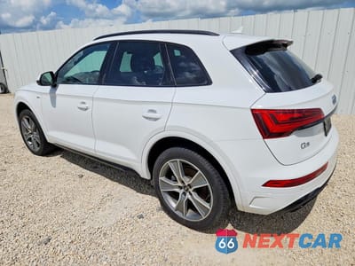 Drugie zdjęcie samochodu z przodu: 2025 AUDI Q5 PREMIUM 45 VIN:WA1GAAFY3S2021358 - miniatura