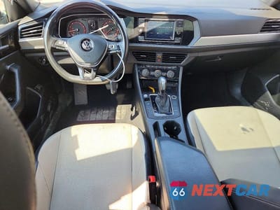 Zdjęcie 8 z 12 samochodu: 2021 VOLKSWAGEN JETTA S VIN:3VWC57BU9MM080471 - miniatura