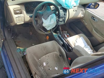 Zdjęcie 8 z 12 samochodu: 2001 HONDA ACCORD VALUE VIN:1HGCF86641A067431 - miniatura