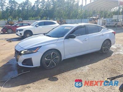 2023 NISSAN ALTIMA SR 1N4BL4CV1PN398420 - główne zdjęcie licytacji z USA - miniatura