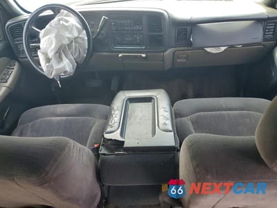 Zdjęcie 12 z 13 samochodu: 2002 CHEVROLET TAHOE C1500 VIN:1GNEC13ZX2R154444 - miniatura