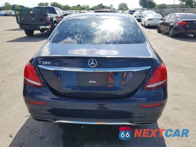 Zdjęcie 6 z 12 samochodu: 2017 MERCEDES-BENZ E 300 VIN:WDDZF4JB2HA042694 - miniatura