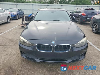 Piąte zdjęcie samochodu w środku: 2015 BMW 320 I XDRIVE VIN:WBA3C3C54FK201164 - miniatura